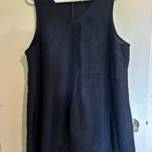 Tara Va ...Dark Navy Blue, Sleeveless Tunic - Picture 3 of 8